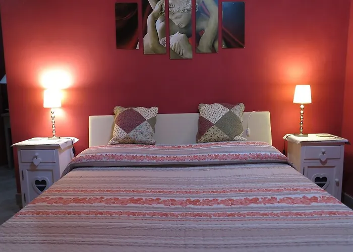 Dimora Il Bacio 2 לינה וארוחת בוקר אנגני