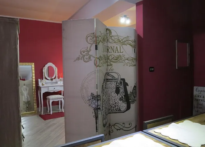 Dimora Il Bacio 2 לינה וארוחת בוקר אנגני