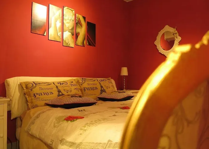 Dimora Il Bacio 2 לינה וארוחת בוקר